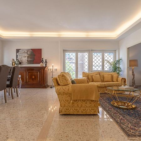 Ginevra Luxury New Classic Apartment Close Vatican Рим Экстерьер фото