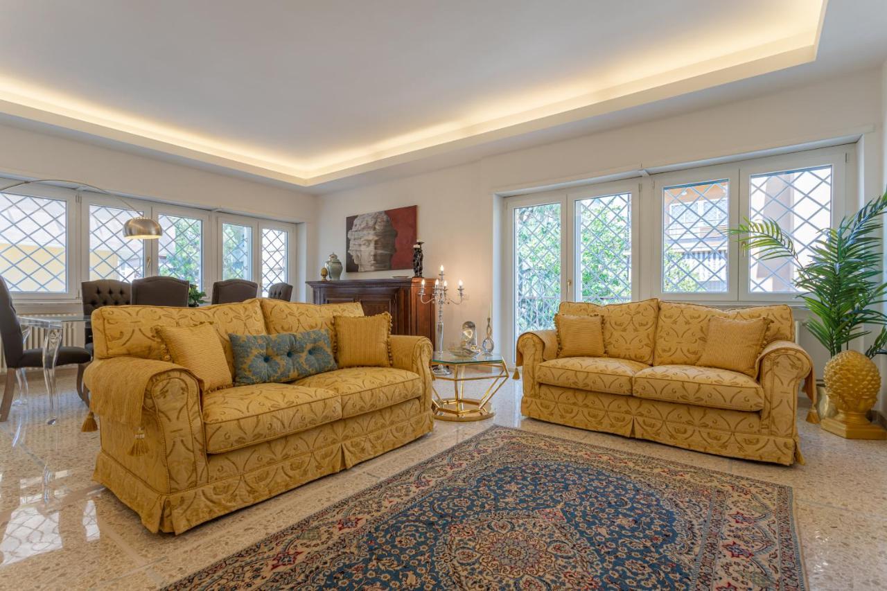 Ginevra Luxury New Classic Apartment Close Vatican Рим Экстерьер фото