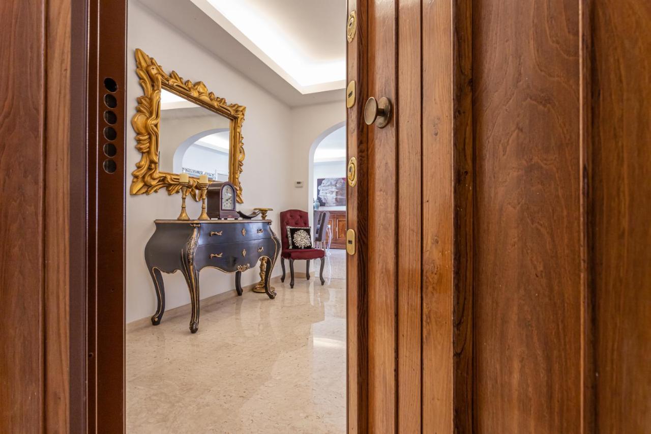 Ginevra Luxury New Classic Apartment Close Vatican Рим Экстерьер фото