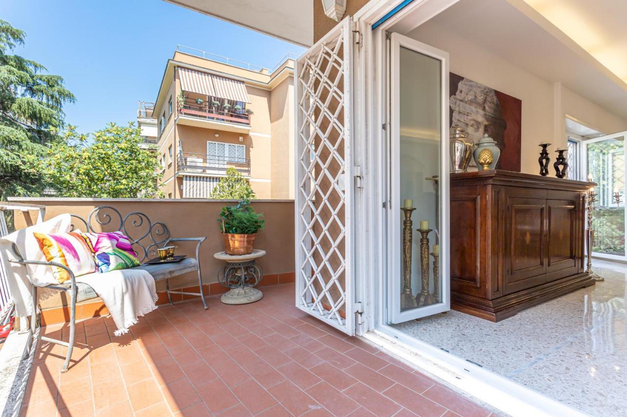 Ginevra Luxury New Classic Apartment Close Vatican Рим Экстерьер фото