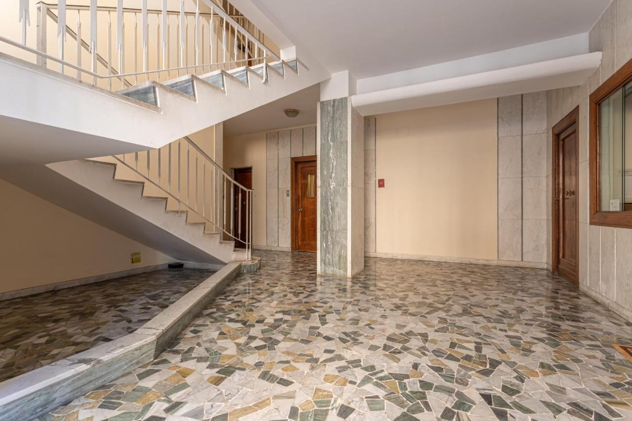 Ginevra Luxury New Classic Apartment Close Vatican Рим Экстерьер фото